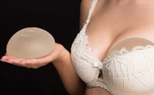 Leia mais sobre o artigo TROCA DE PRÓTESE DE MAMA